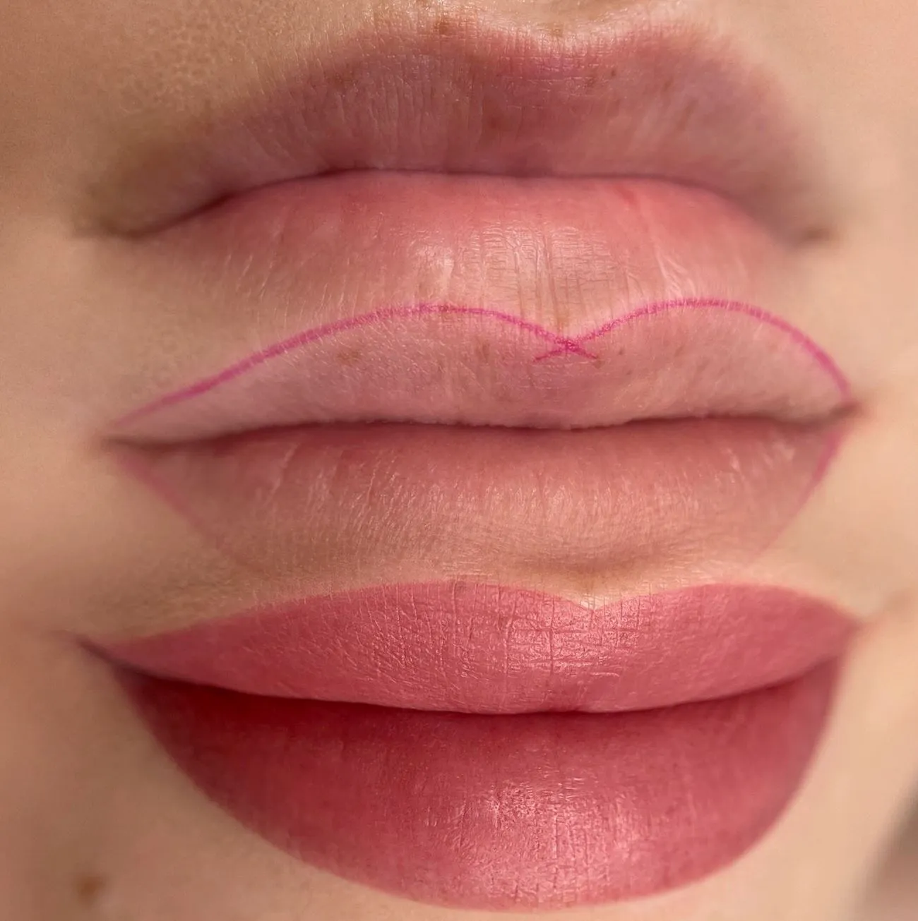 What You’ll Learn in a Permanent Makeup Course