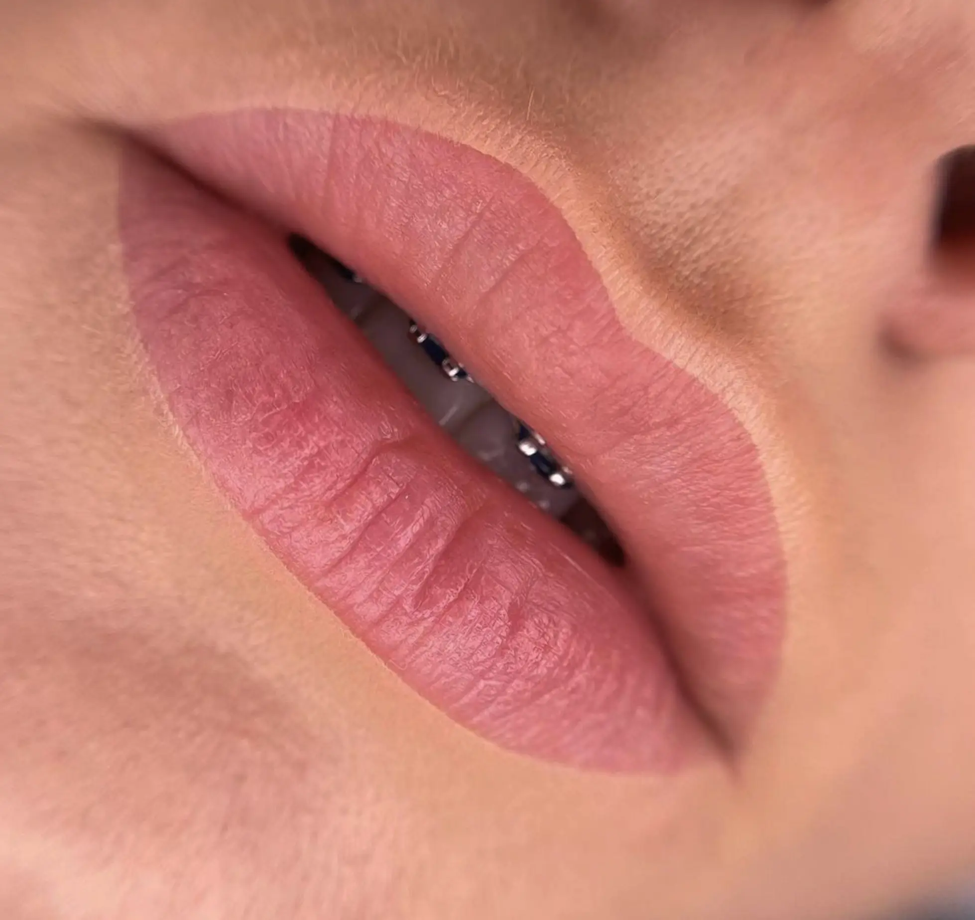 lip tattoo